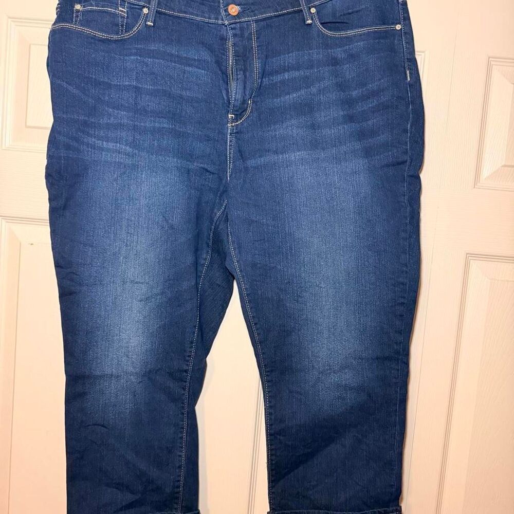 Levi-s Women's Blue and Navy Jeans
